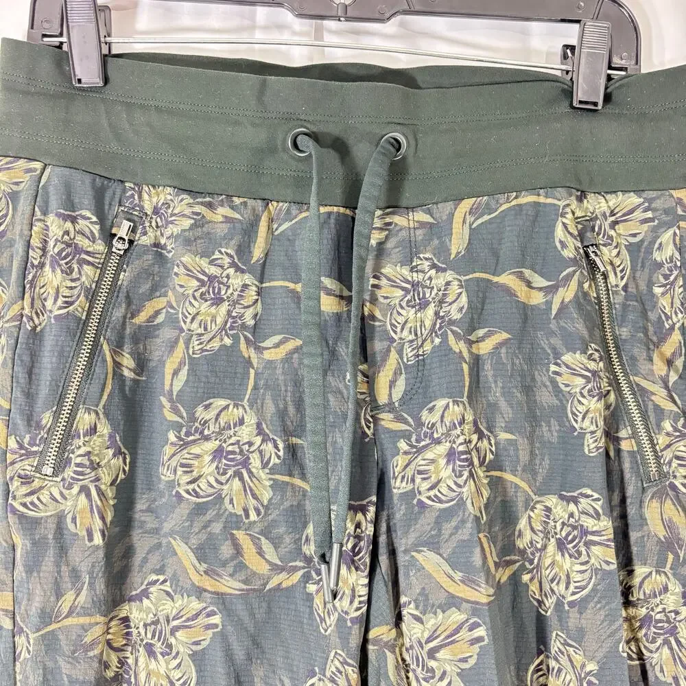 Athleta Trekkie North Printed Jogger — Black & Green Ripstop, Women’s Size 10